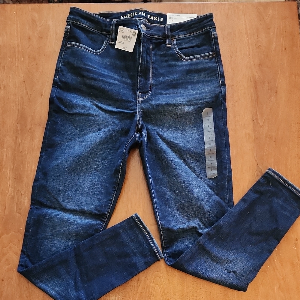 NWT! American Eagle Super High-Rise Jegging - Dark Wash